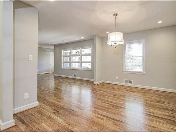 dining room - looking to living room