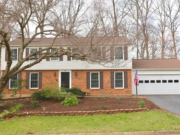15608 Rhame Dr, Dumfries, VA 22025
