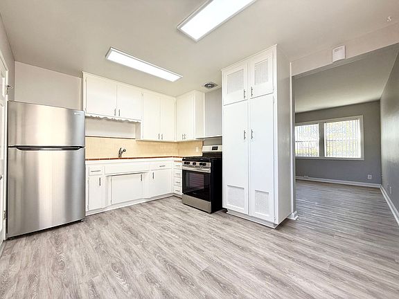 5th image of 887-891 S Mollison Ave #889