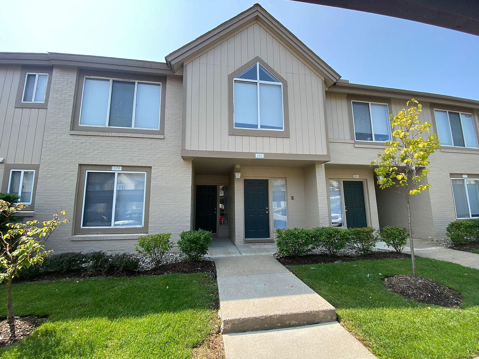 582 Waymarket Dr, Ann Arbor, MI 48103 Zillow