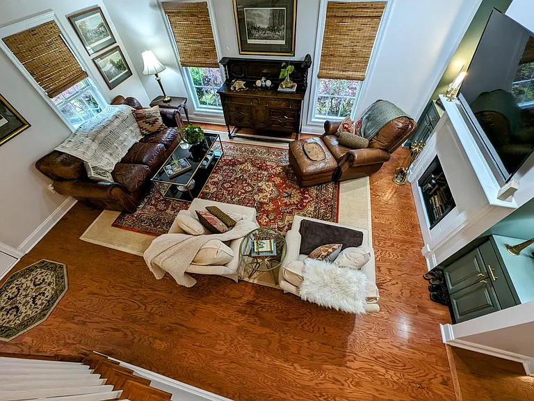 647 Carpenter Way — Photo 15