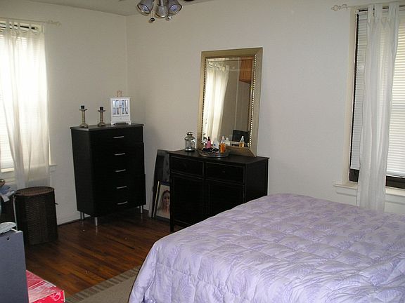 4th image of 7535 210th St APT 2E