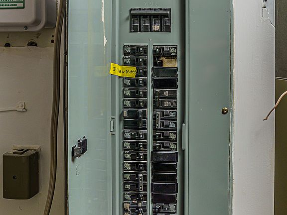 39th image of this home