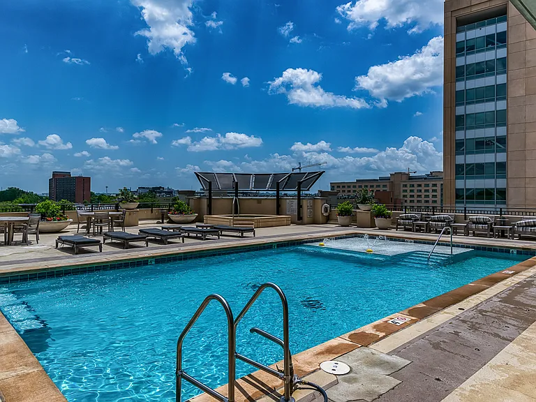 4909 Laclede Ave #1002 — Photo 30