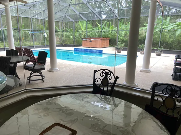 1313 SW 104th St, Gainesville, FL 32607