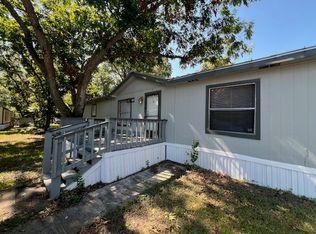 55 Maple St, Maxwell, TX 78656