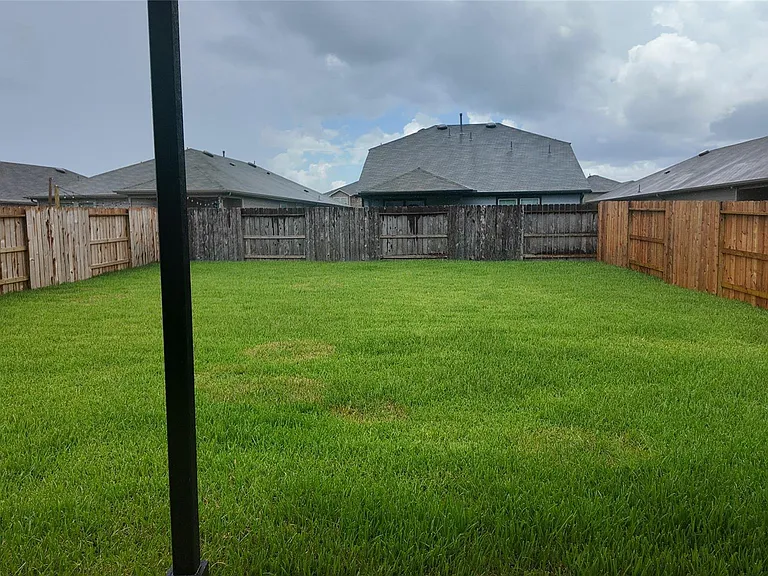 15027 Rustic Moon Rd — Photo 11