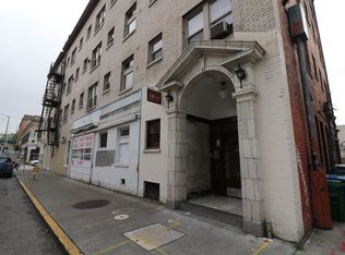 1315 NE 47th St APT K, Seattle, WA 98105