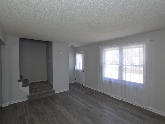 2nd image of 2159 Galewood Ave SW #2159