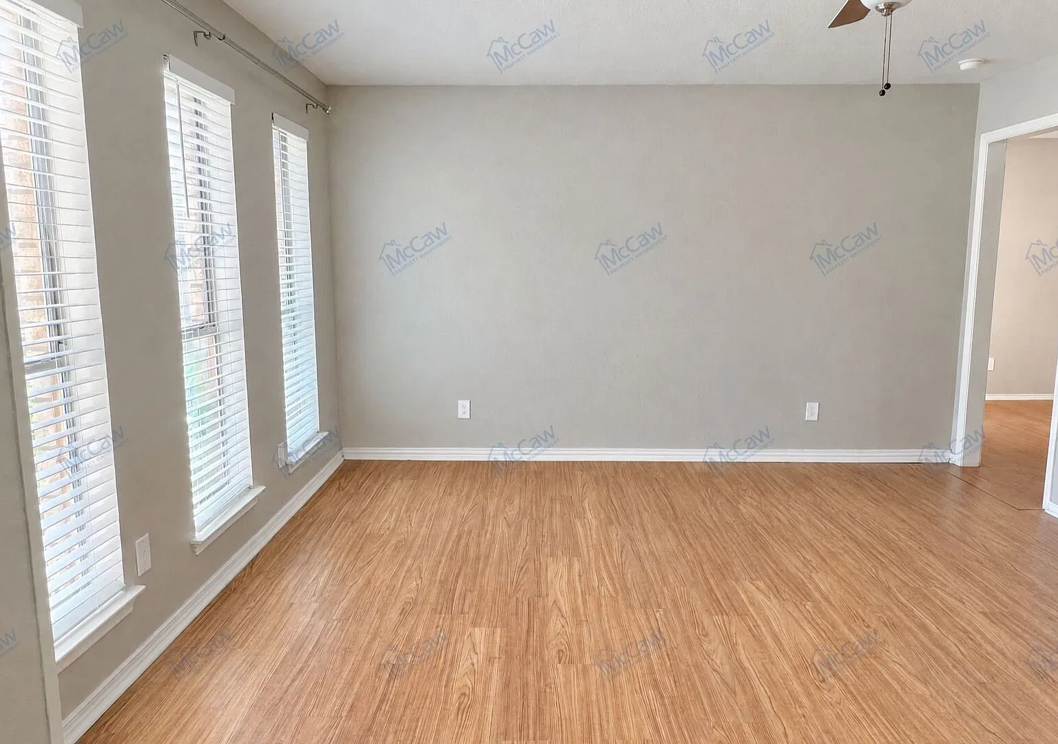 Cute 2/2/1 duplex in McKinney! — Photo 3