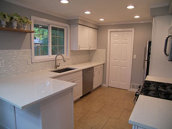 4th image of 12501 146th St E