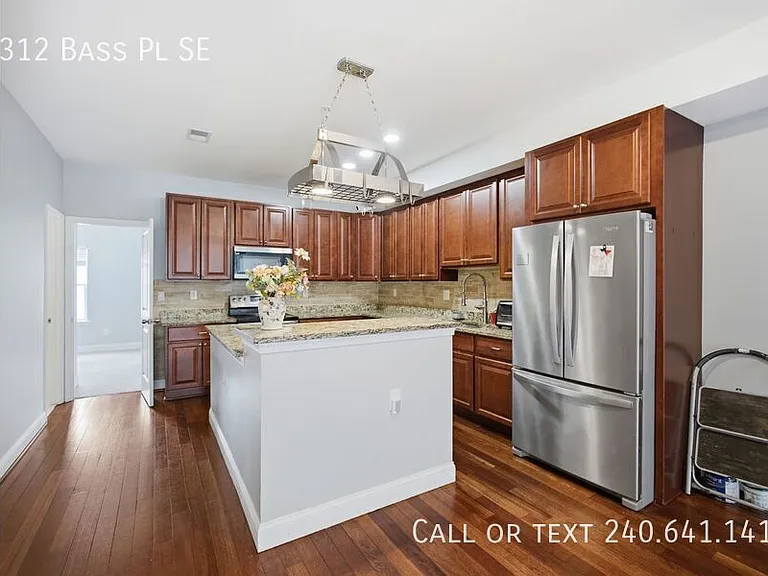 5312 Bass Pl SE — Photo 24