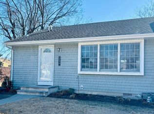 120 W Cape May Ave, Ocean Gate, NJ