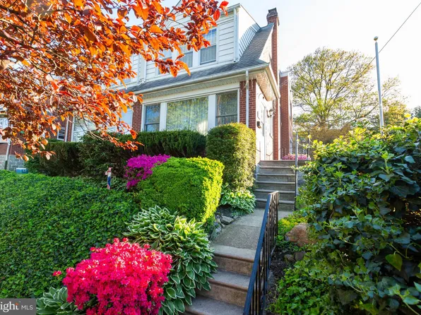 3210 Fuller St, Philadelphia, PA 19136