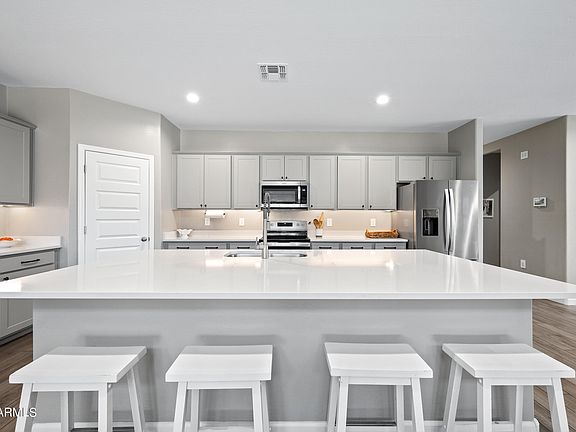 2nd image of 36585 N PETRA Drive