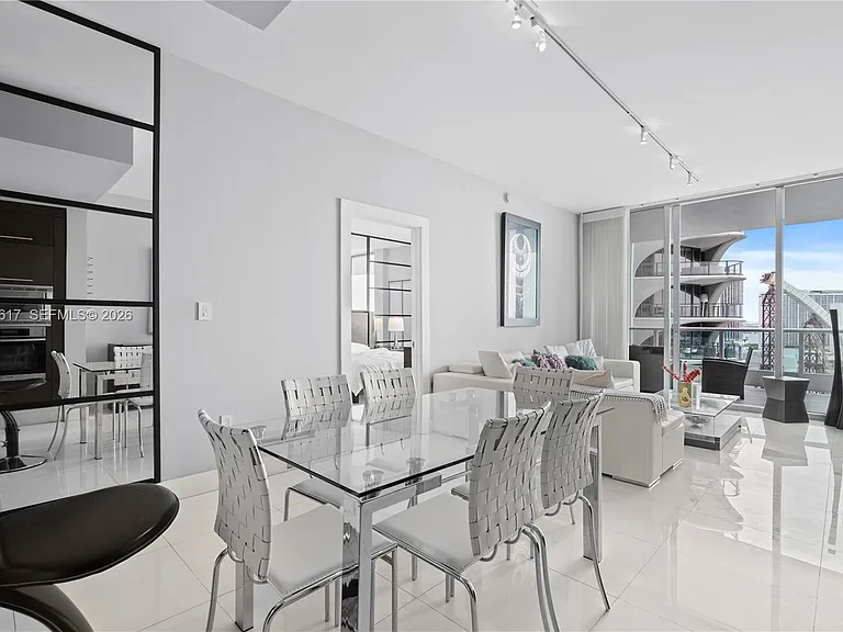 900 Biscayne Blvd #2408 — Photo 9