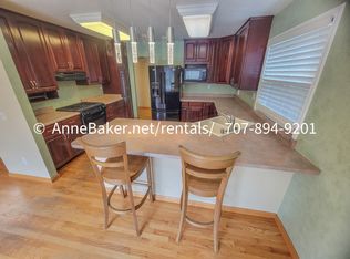 7612 Melody Dr, Rohnert Park, CA 94928