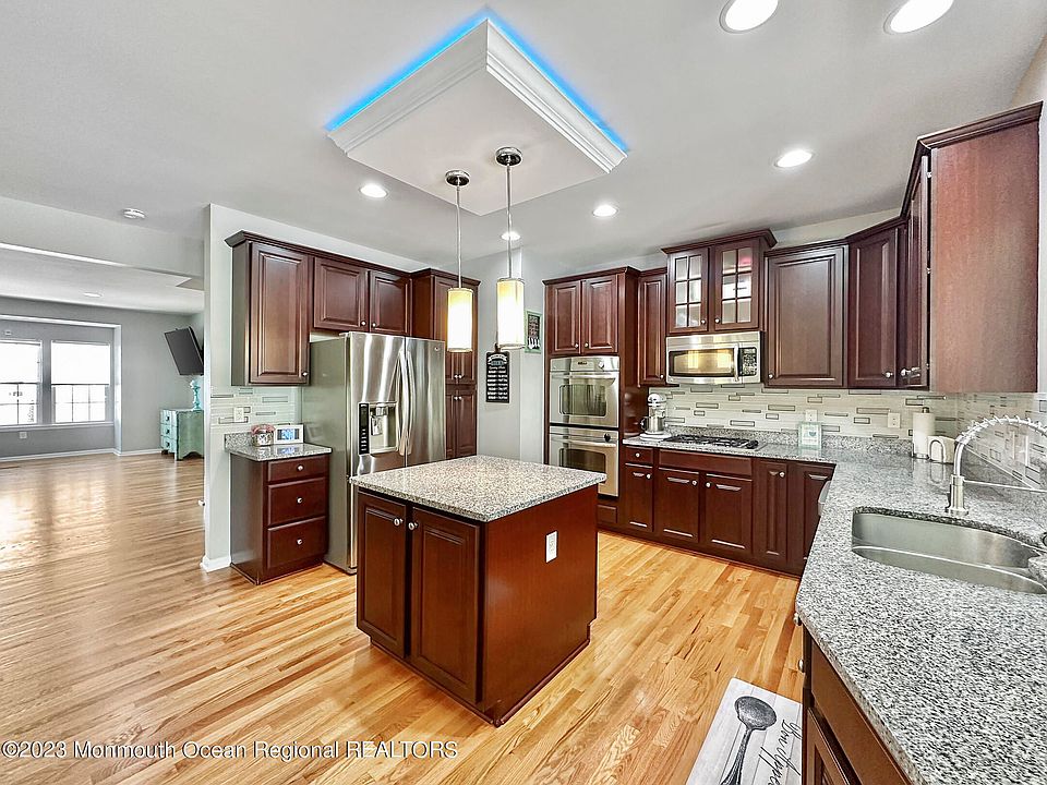 33 Pate Dr, Middletown, NJ 07748 Zillow