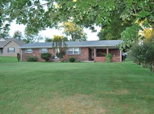 1010 Panorama Dr, Maryville, TN 37801