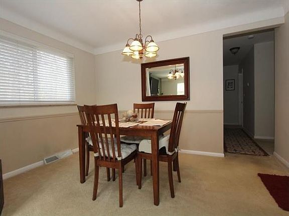 3rd image of 5958 Wayside Ave