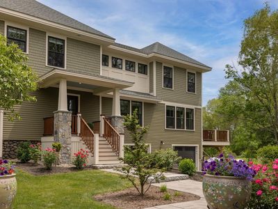 28 New Castle Avenue, Portsmouth, NH, 03801