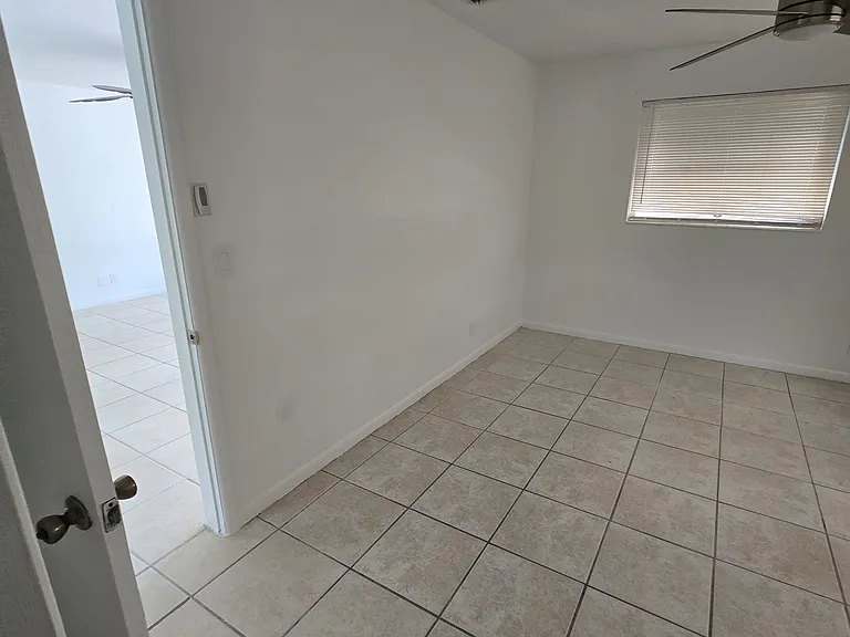 720 S Haverhill Rd — Photo 10