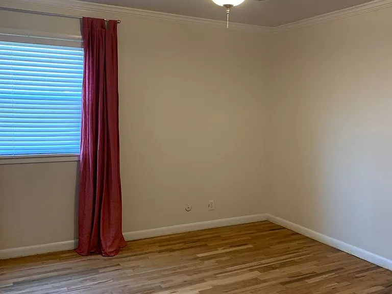 805 W Christopher Dr — Photo 37