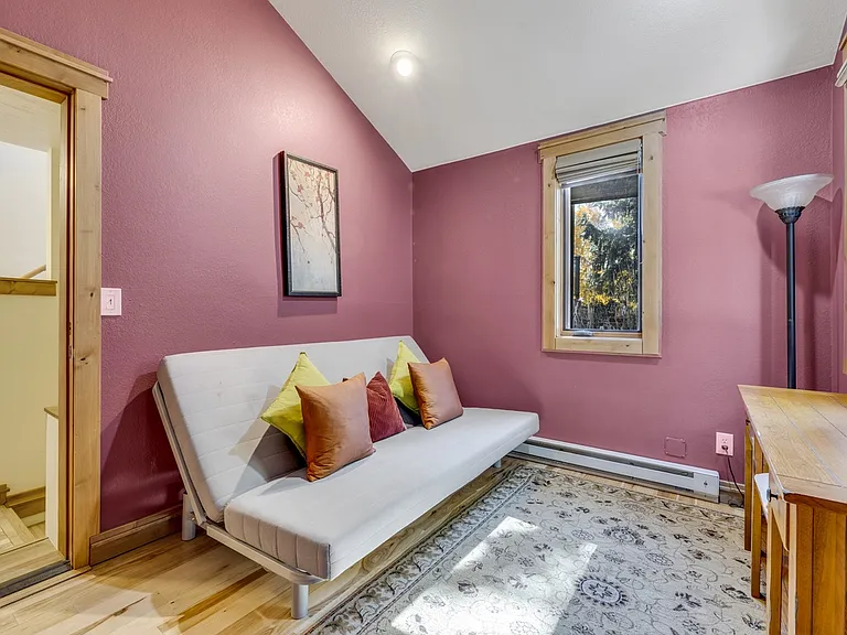Den/bonus sleeping room