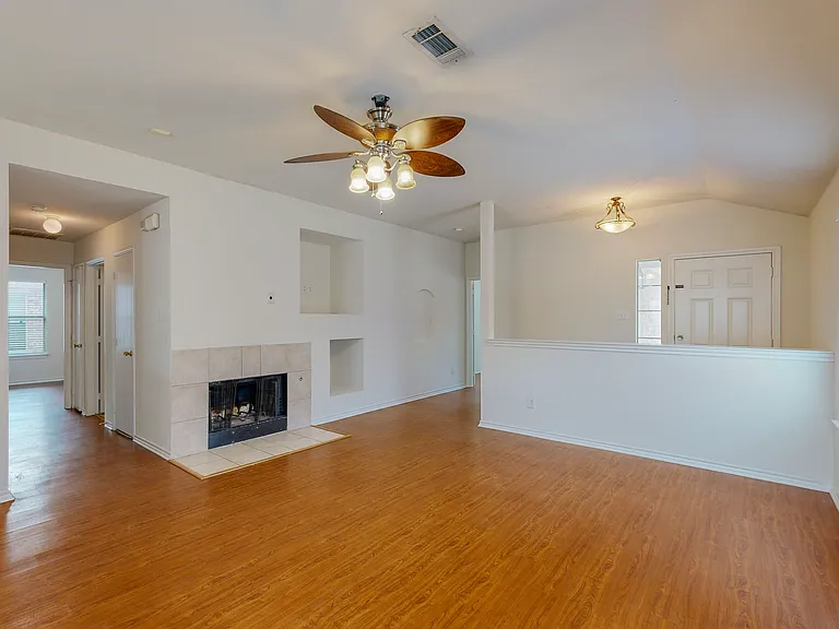 3206 Candlebrook Dr — Photo 5