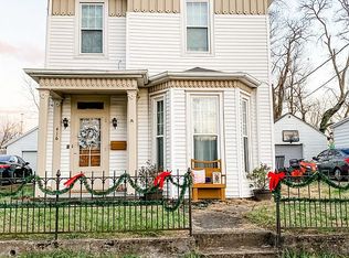 416 Manchester St, Aurora, IN 47001