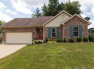 3006 Louise Way, New Albany, IN 47150