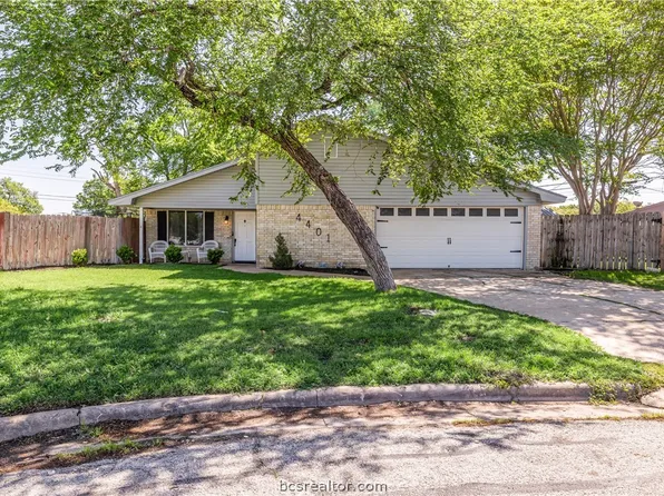 4401 Robinhood Cir, Bryan, TX 77803