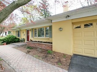12 Evergreen Pl, Basking Ridge, NJ 07920