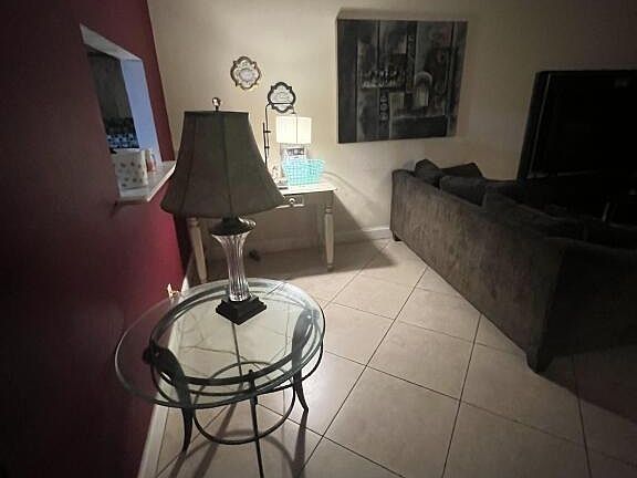 3rd image of 6075 Oak Royal Drive