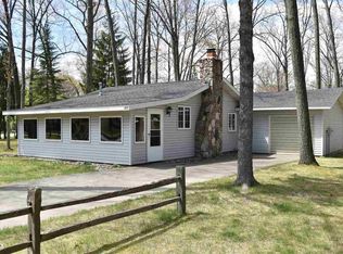 303 Cottage, Houghton Lake, MI 48629
