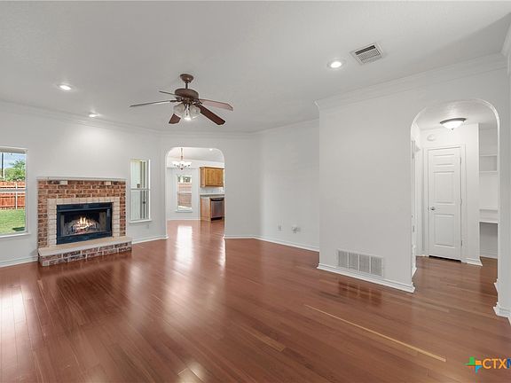 4th image of 53 Bluebonnet Dr