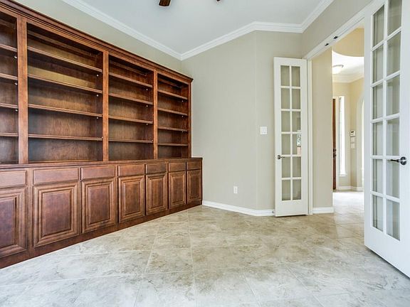 3rd image of 6912 Humboldt Pl