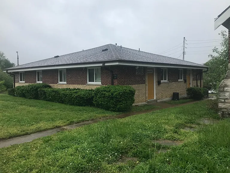 3206 Watson Rd — Photo 1