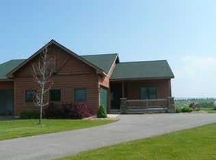 12528 Old Orchard Trl, Kewadin, MI 49648