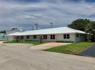 1960 NE 34th Ct, Lighthouse Point, FL 33064