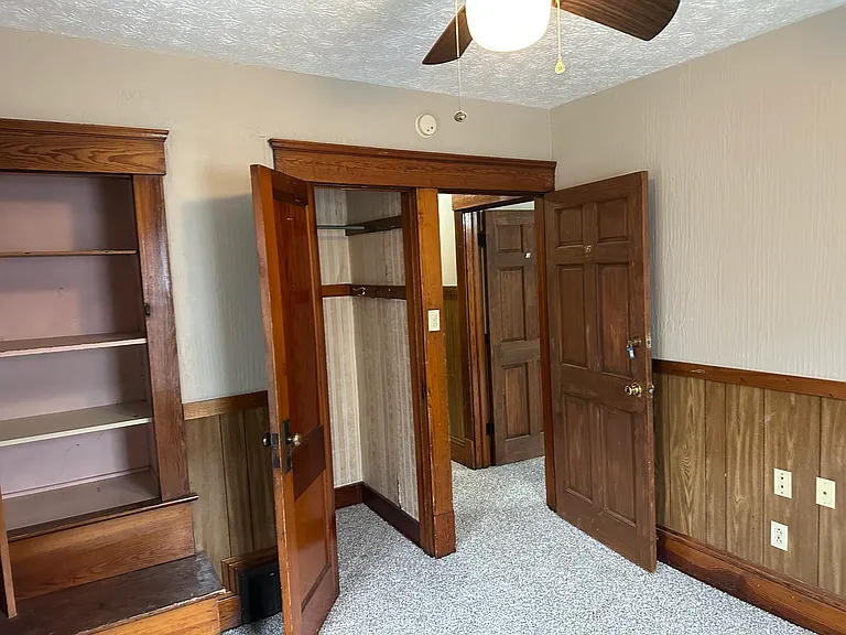 396 Sumner St — Photo 25