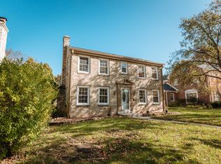 4406 N Wildwood Ave, Shorewood, WI 53211