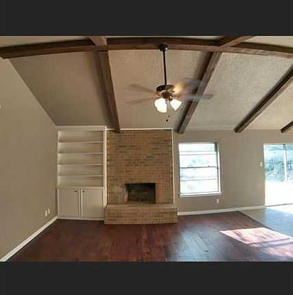 2nd image of 1904 Green Meadow Ct