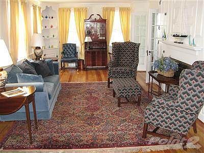 Pretty livingroom