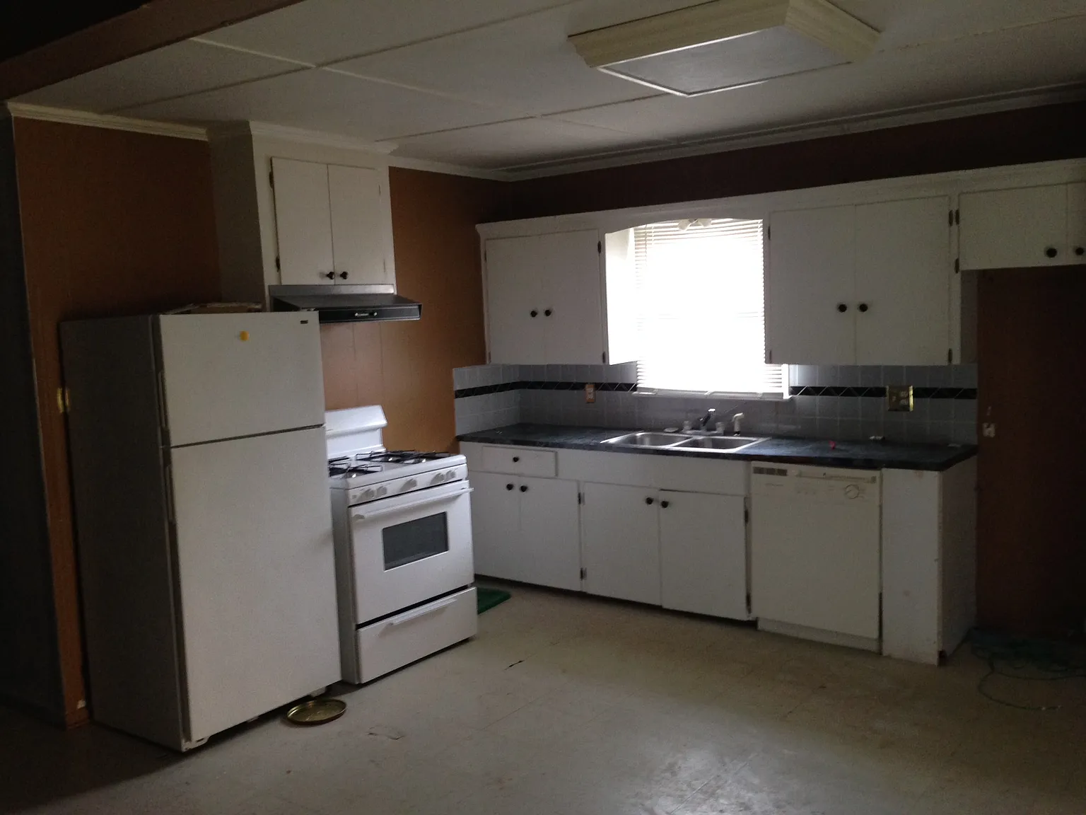 2 bed, 950 sqft, $845 — Photo 3
