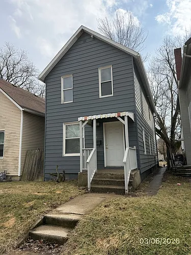 2730 Chestnut St Photo 1
