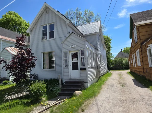 418 Cedar St, Sault Sainte Marie, MI 49783
