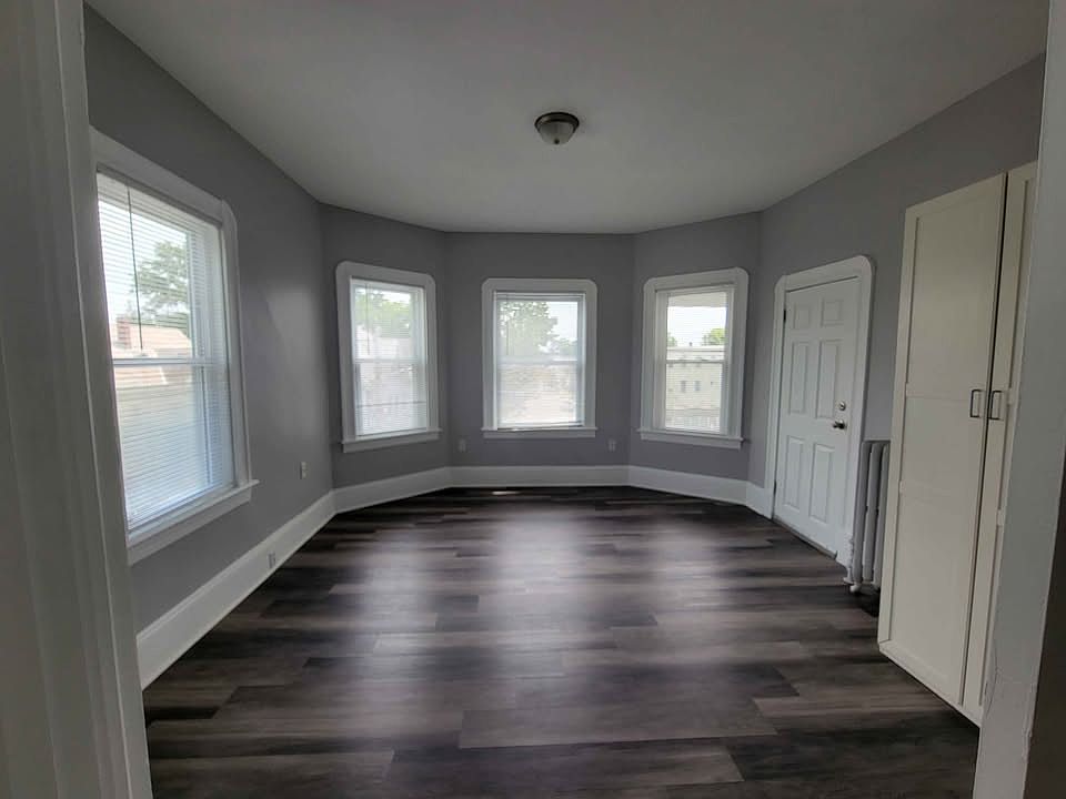 1st image of 47 Calmar St #3