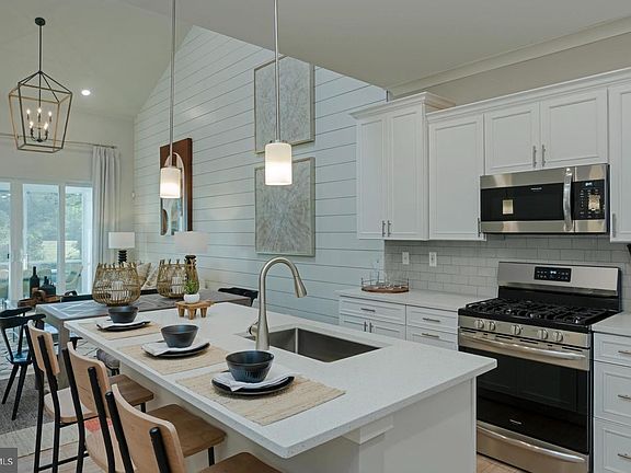 2nd image of 31112 Christys #Townhouse 15