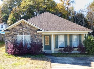 824 Mill Pond Dr, Phenix City, AL 36870